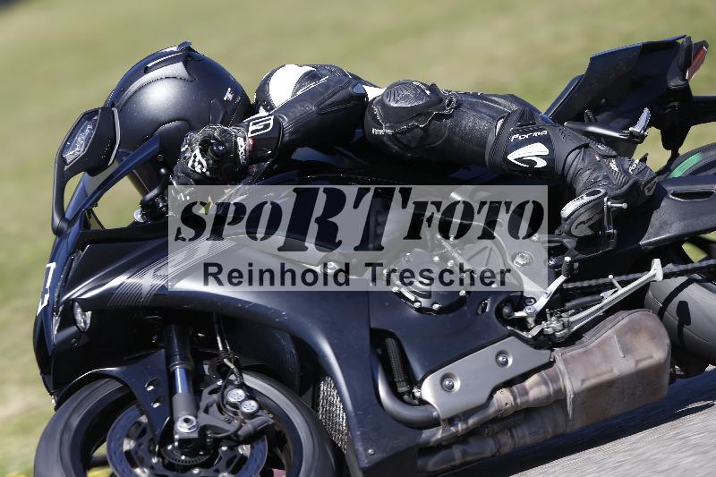 Archiv-2025/48 25.08.2025 Cornu Master School ADR/rot-rouge/34